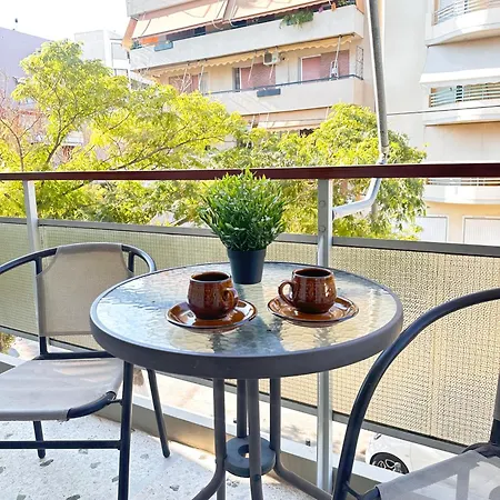 Sea The - Chic 2-bdr Escape With Spacious Living Διαμέρισμα *