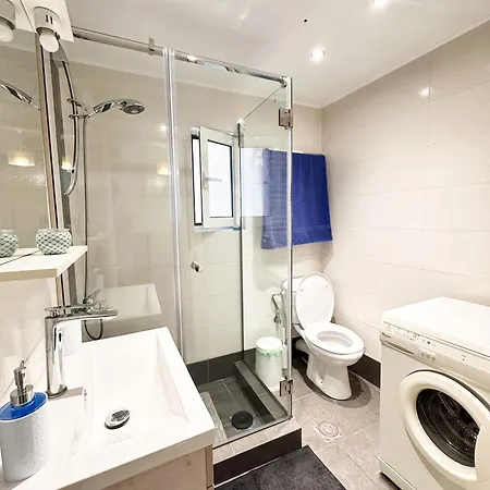 Sea The - Chic 2-bdr Escape With Spacious Living Διαμέρισμα