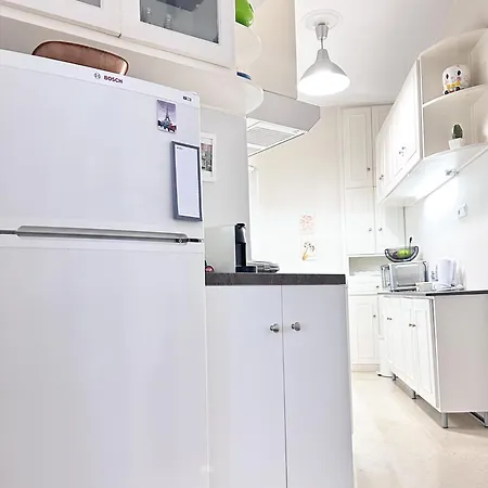Sea The - Chic 2-bdr Escape With Spacious Living * Αθήνα